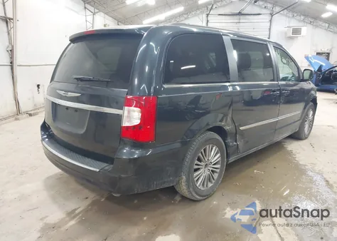 2015 Chrysler Town & Country Touring from USA, damaged, VIN 2C4RC1BG9FR673060